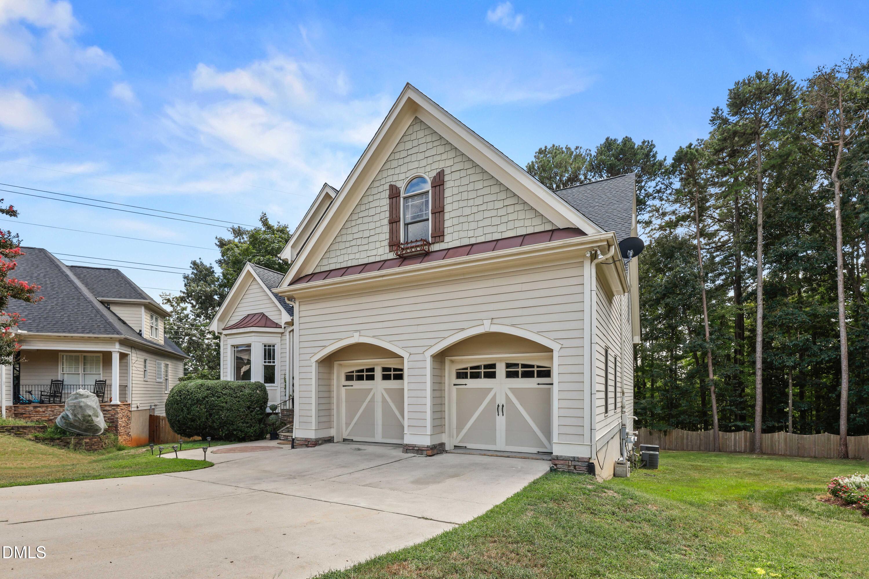 1412 Savannah Oaks Way