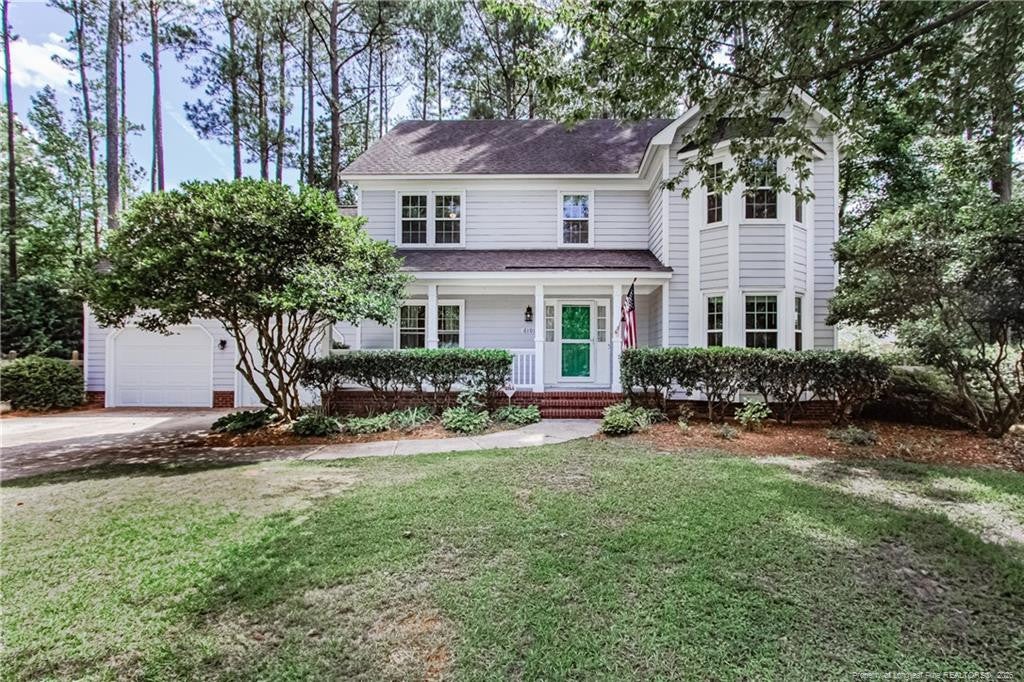6101 Hollyrood Court
