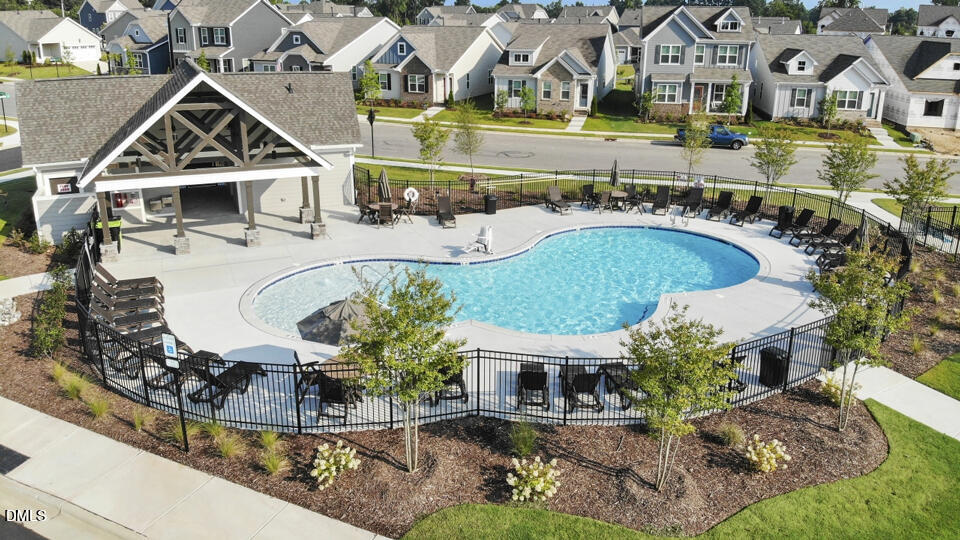 1325 Jasmine View Way