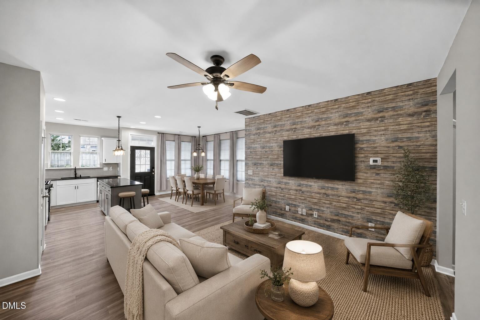 1828 Shady Oaks Drive