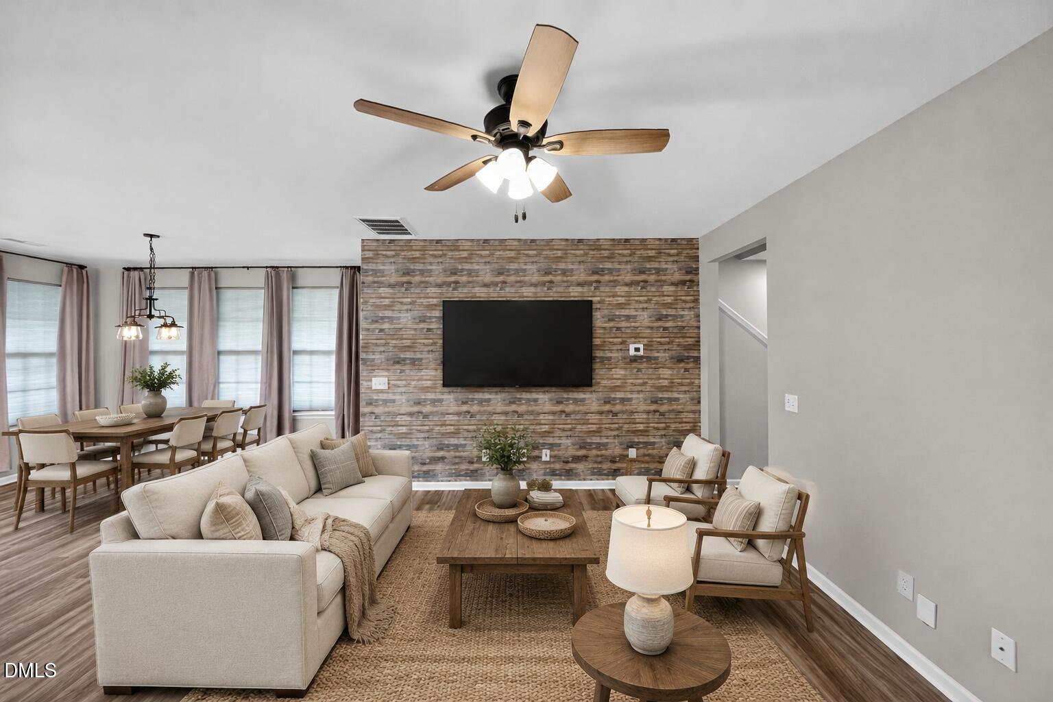 1828 Shady Oaks Drive