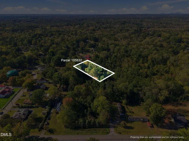 200 Grogan Street, photo 2 of 21