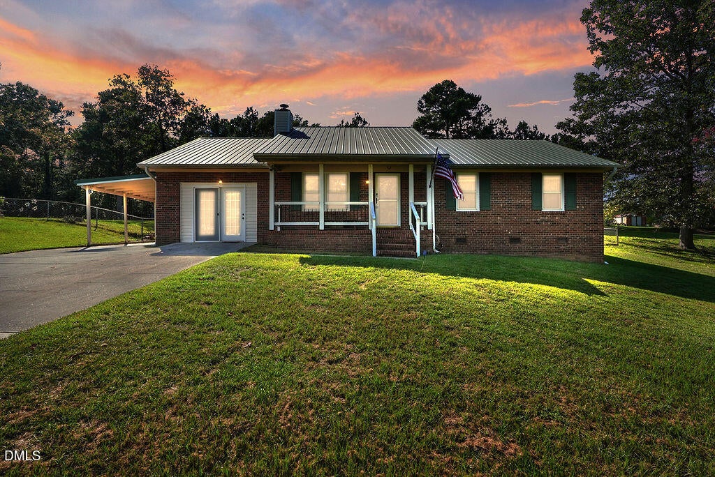 Photo of 90 Oakridge Avenue, Spring Lake, NC 28390 (MLS # 10192458)