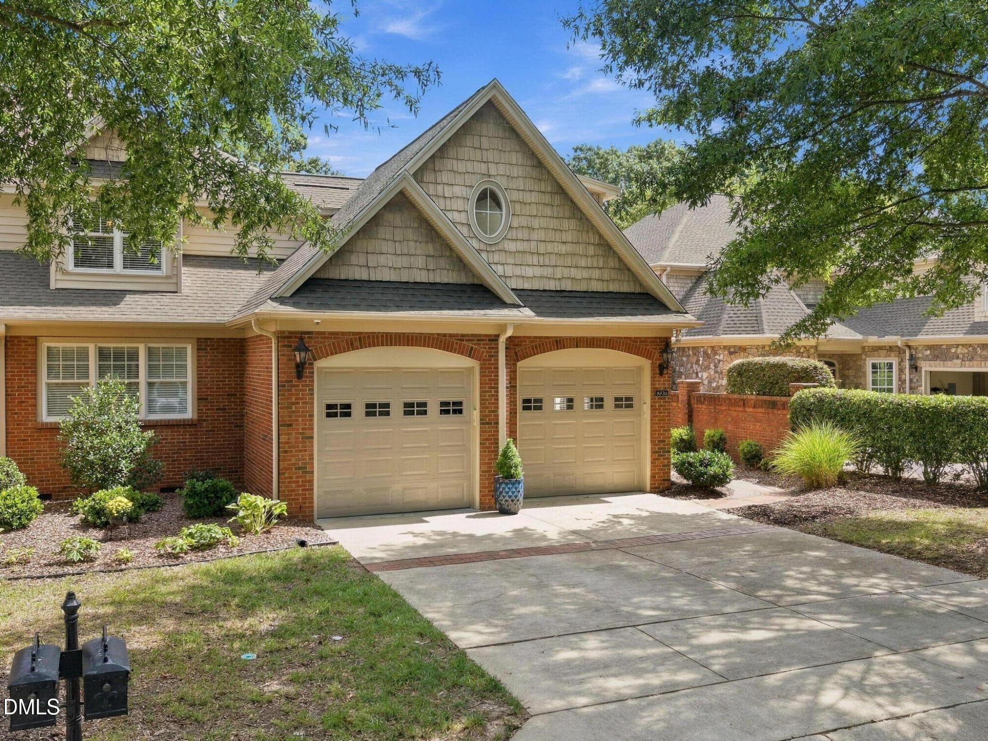 8820 Mariner Drive