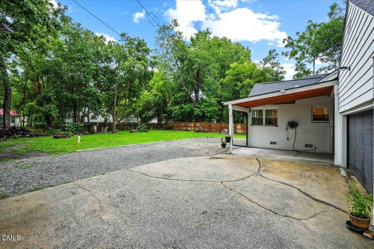 506 W Noble Street