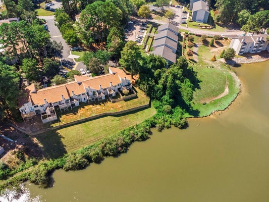 3904 SUMMERWOOD CT, RALEIGH, NC 27613 - Image 63282a3e49679a65bea96fa1e7ed5153/2194076242