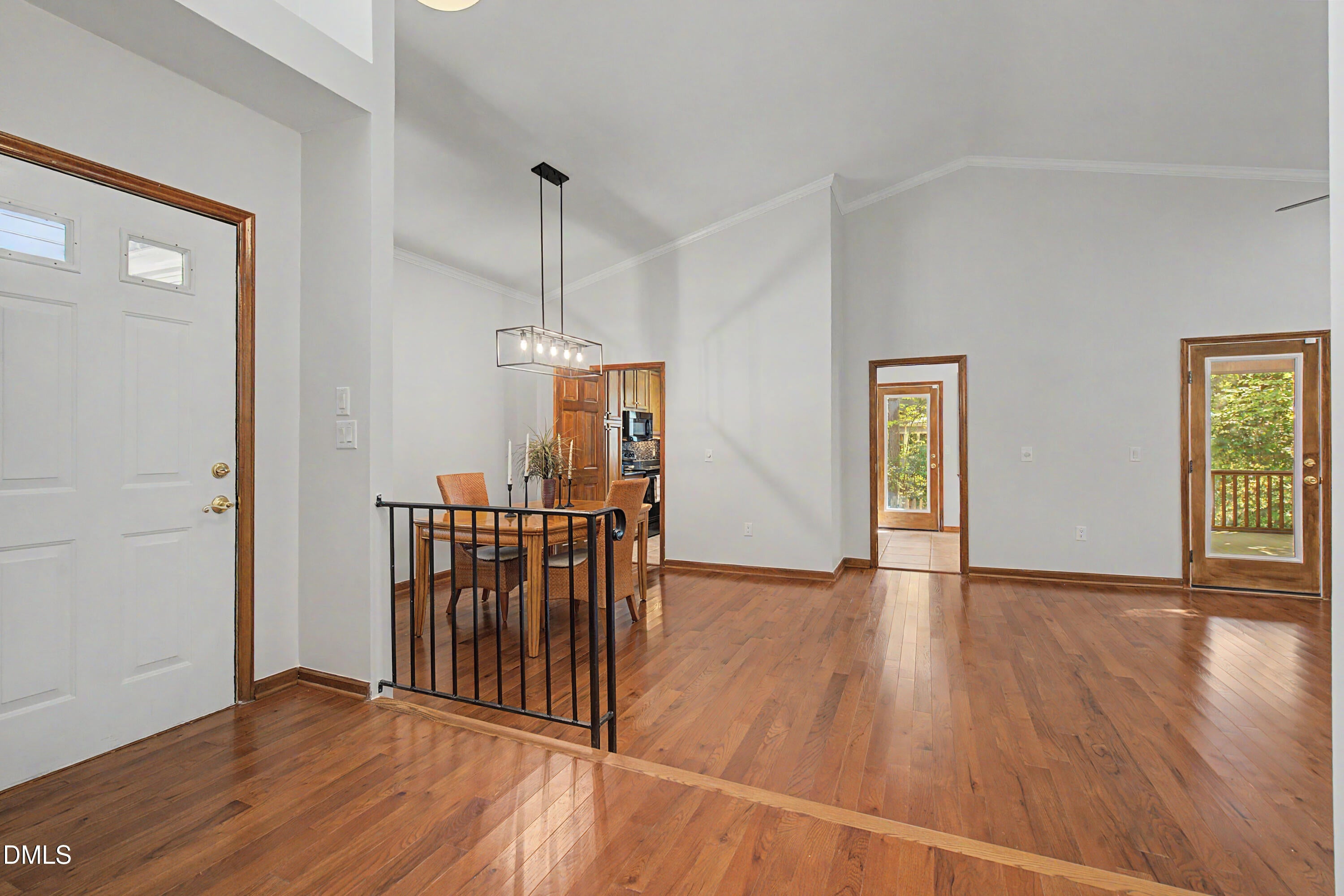 113 Tiercel Court