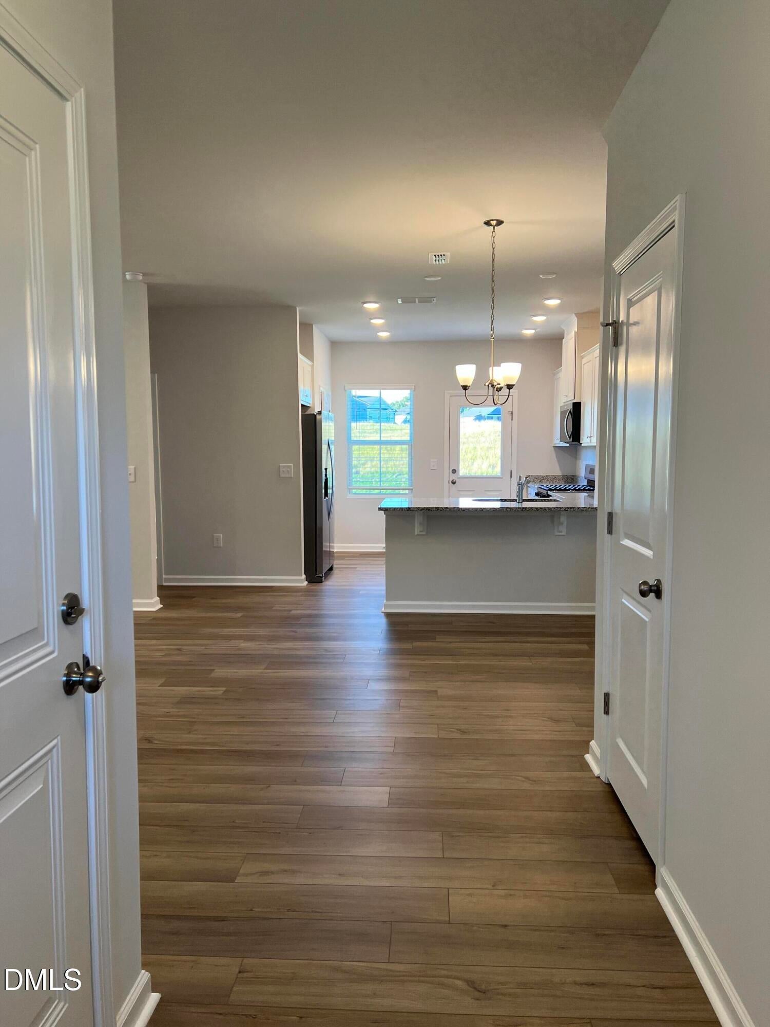 717 Branthurst