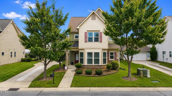 82 HEATHWOOD DR, CLAYTON, NC 27527 - Image 63f0c1a03f46dcda6c19f5b79fb10104/2998162082
