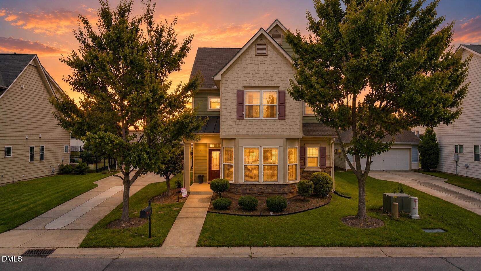 82 Heathwood Drive