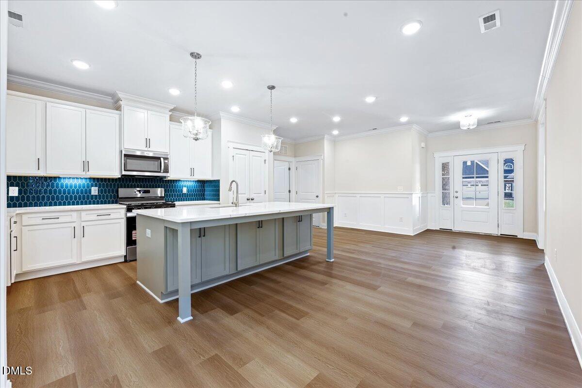 1272 Newton Drive 19