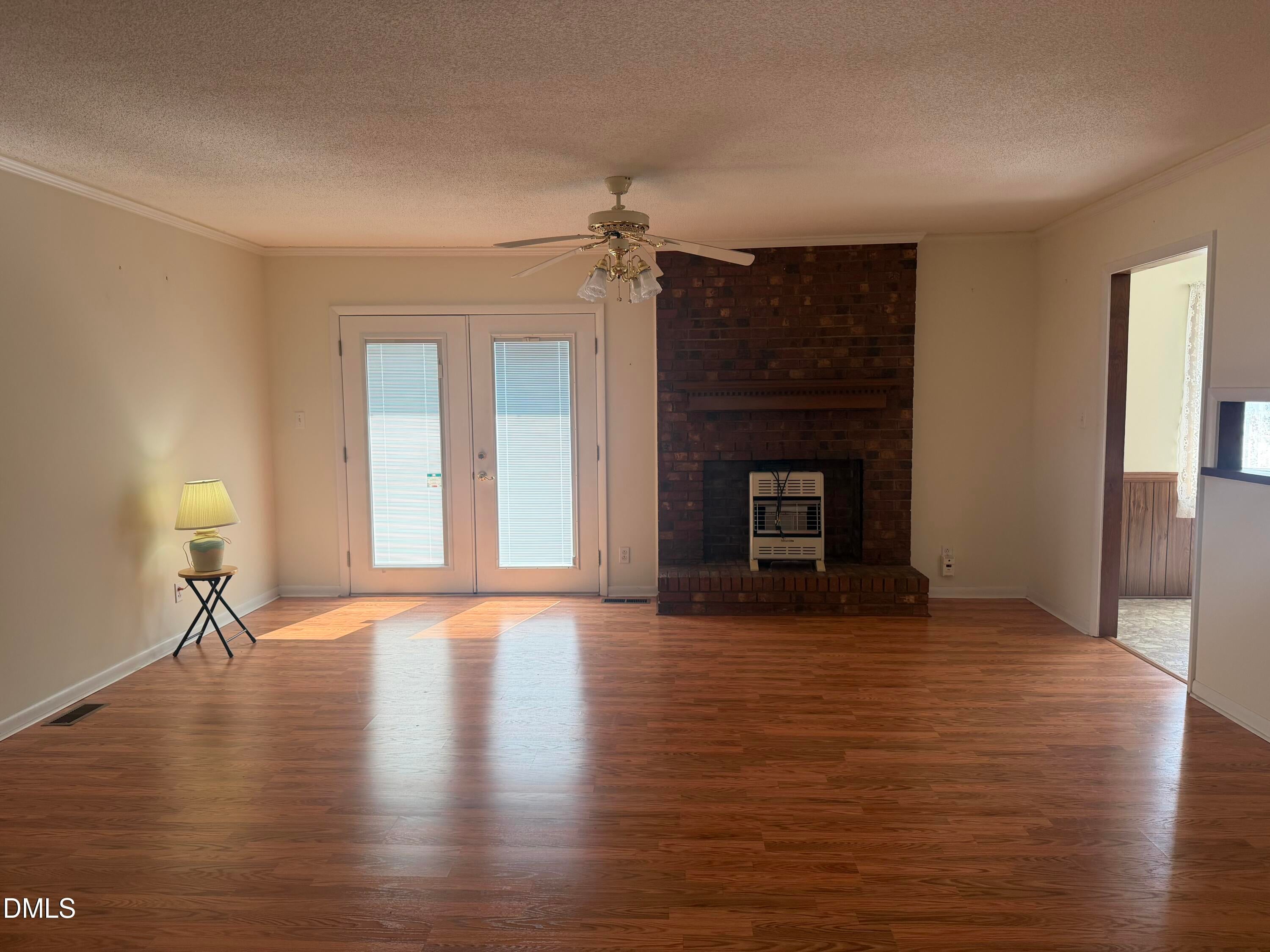 406 Woodruff Road