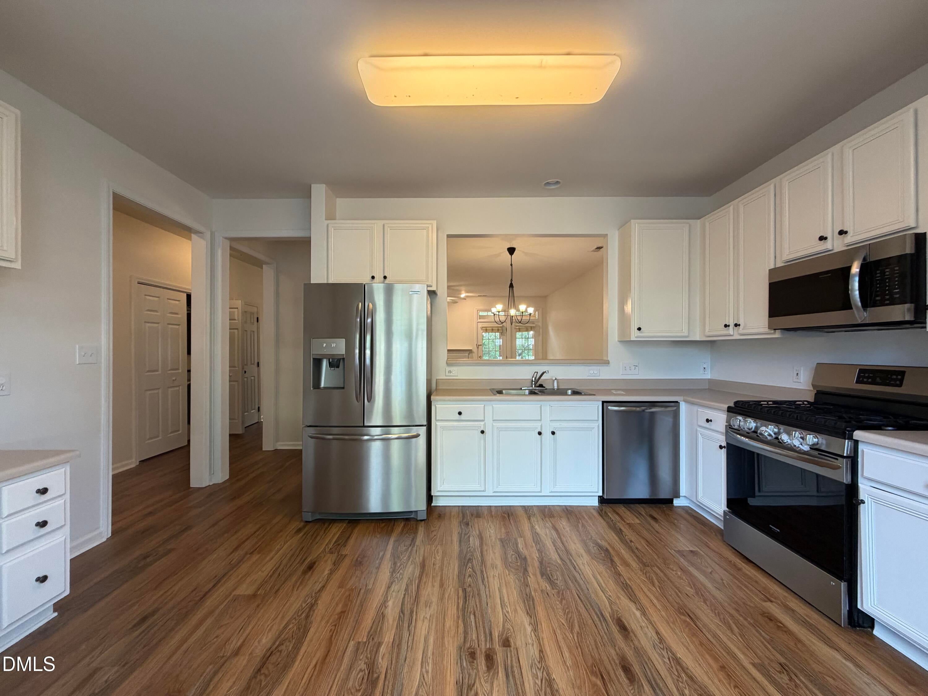 803 Knightsborough Way