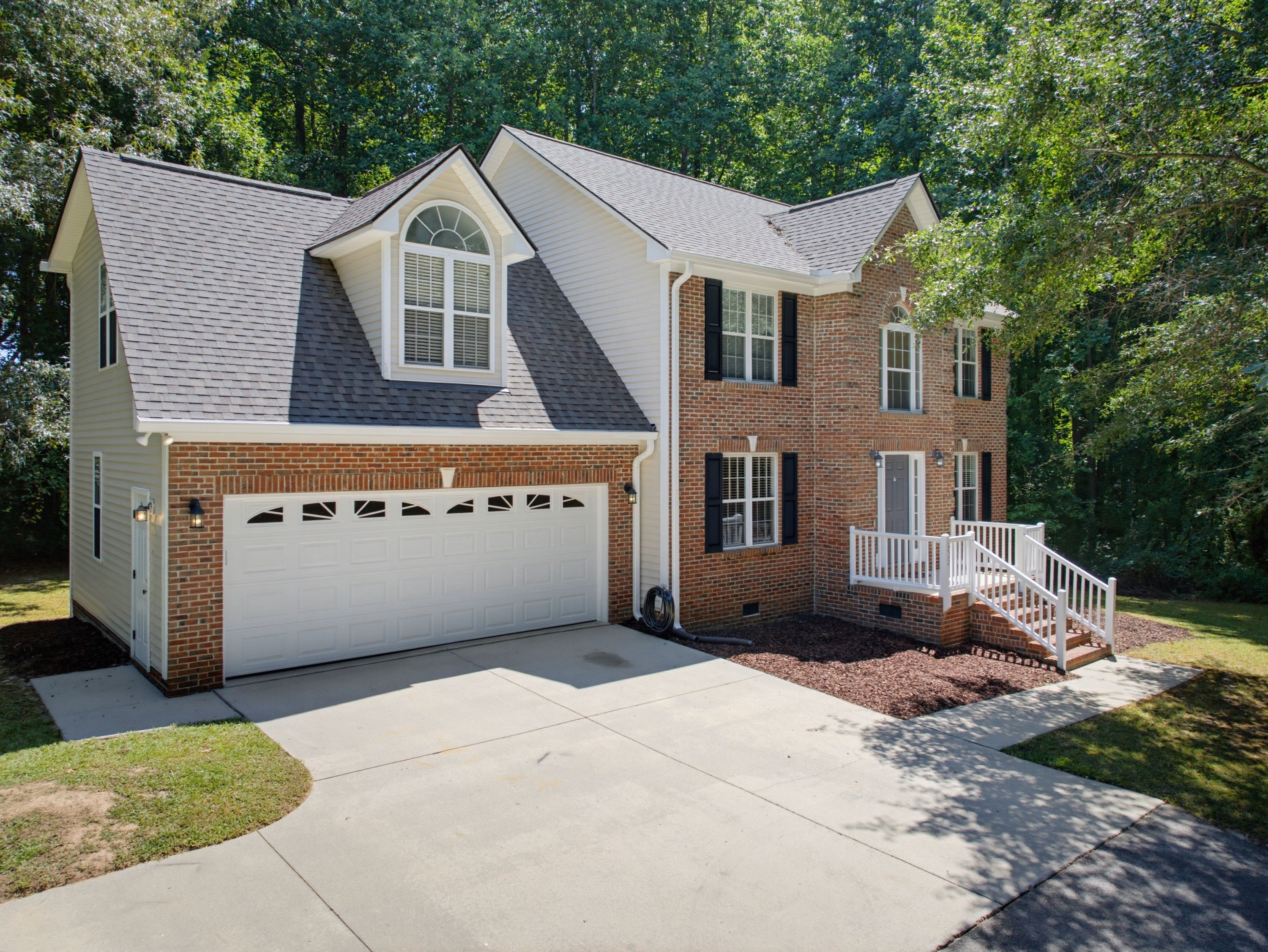 1212 Mallard Creek Court