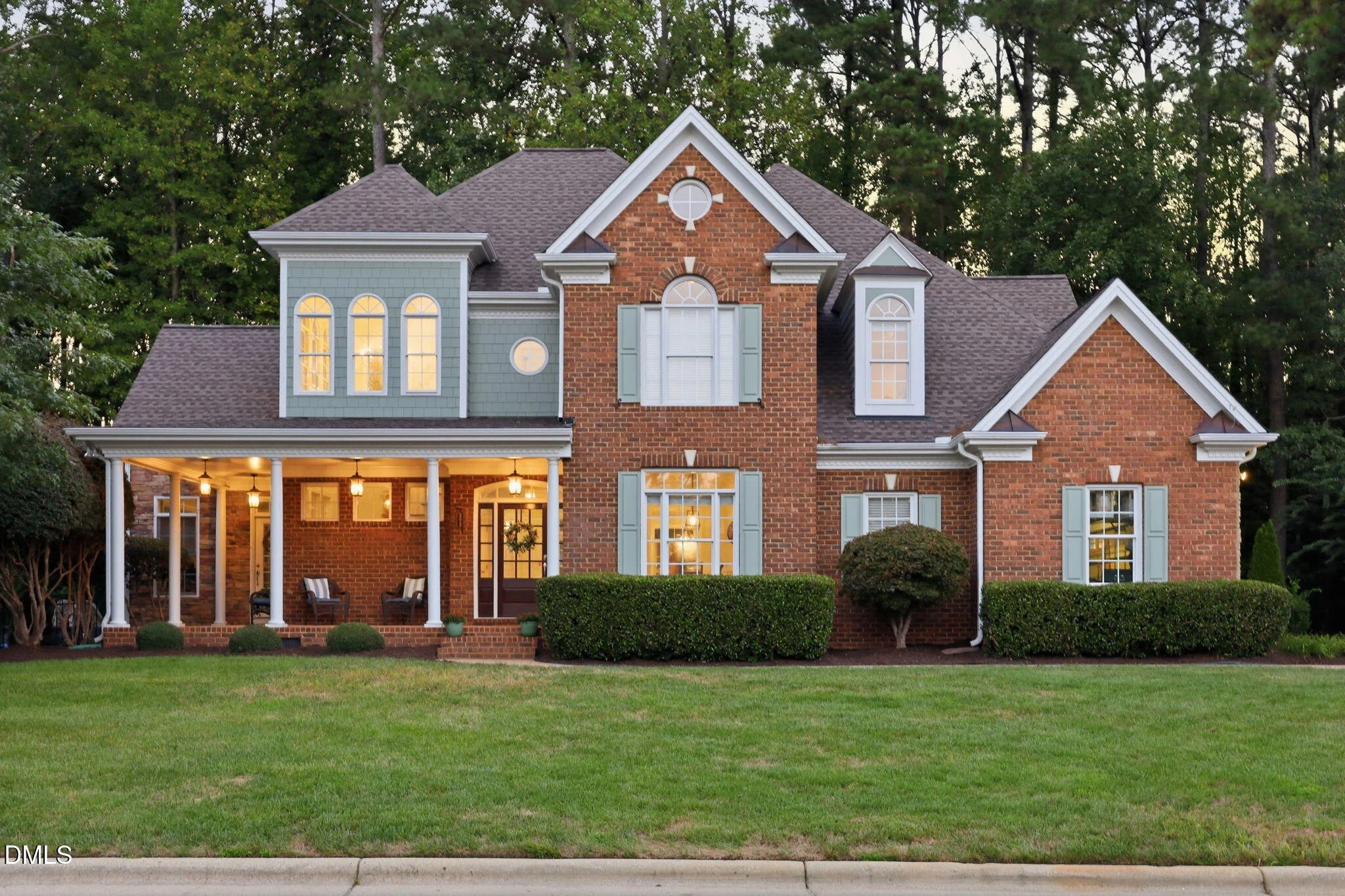 405 N Harrison Place Lane