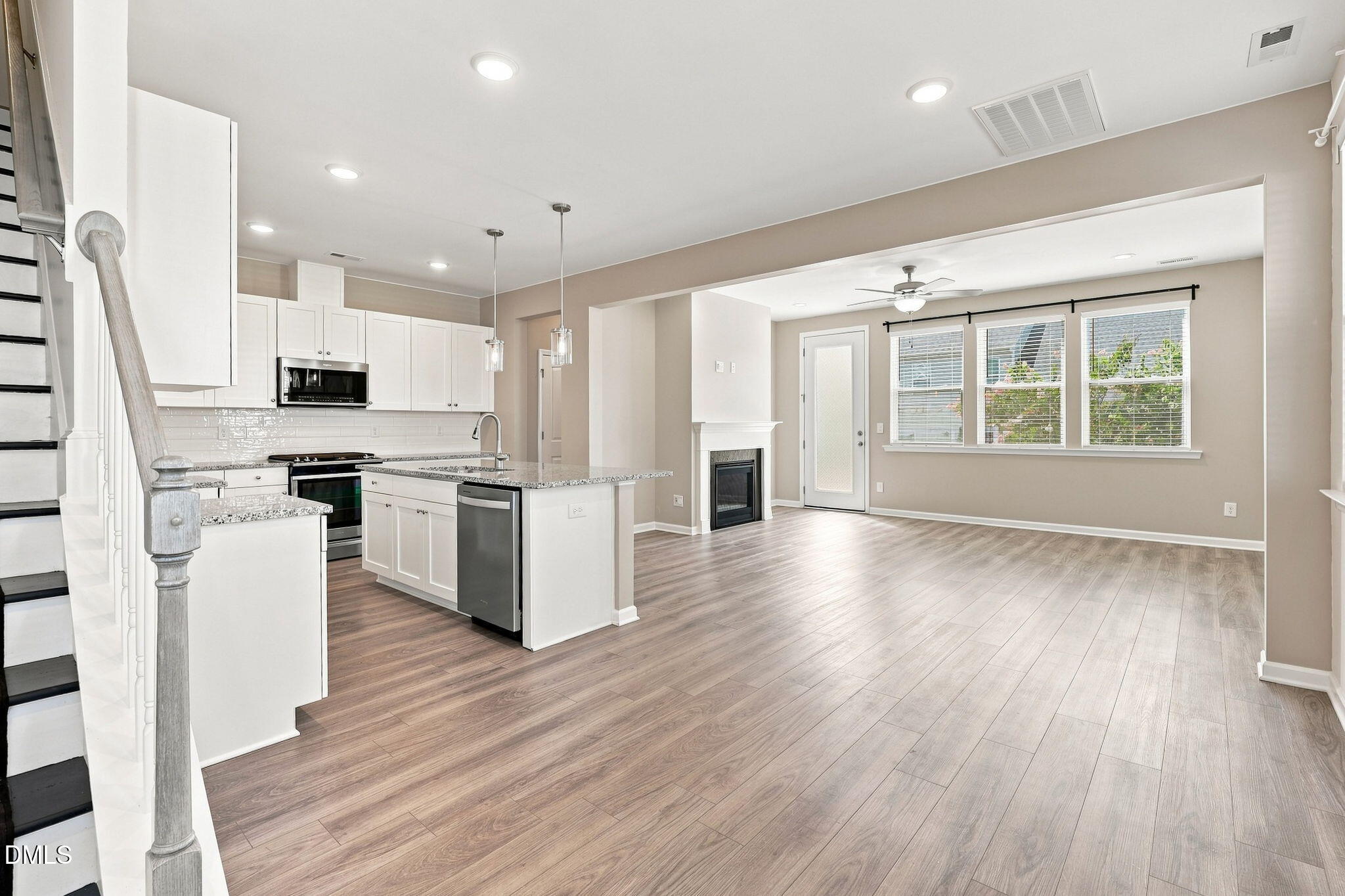 755 Creekway Drive