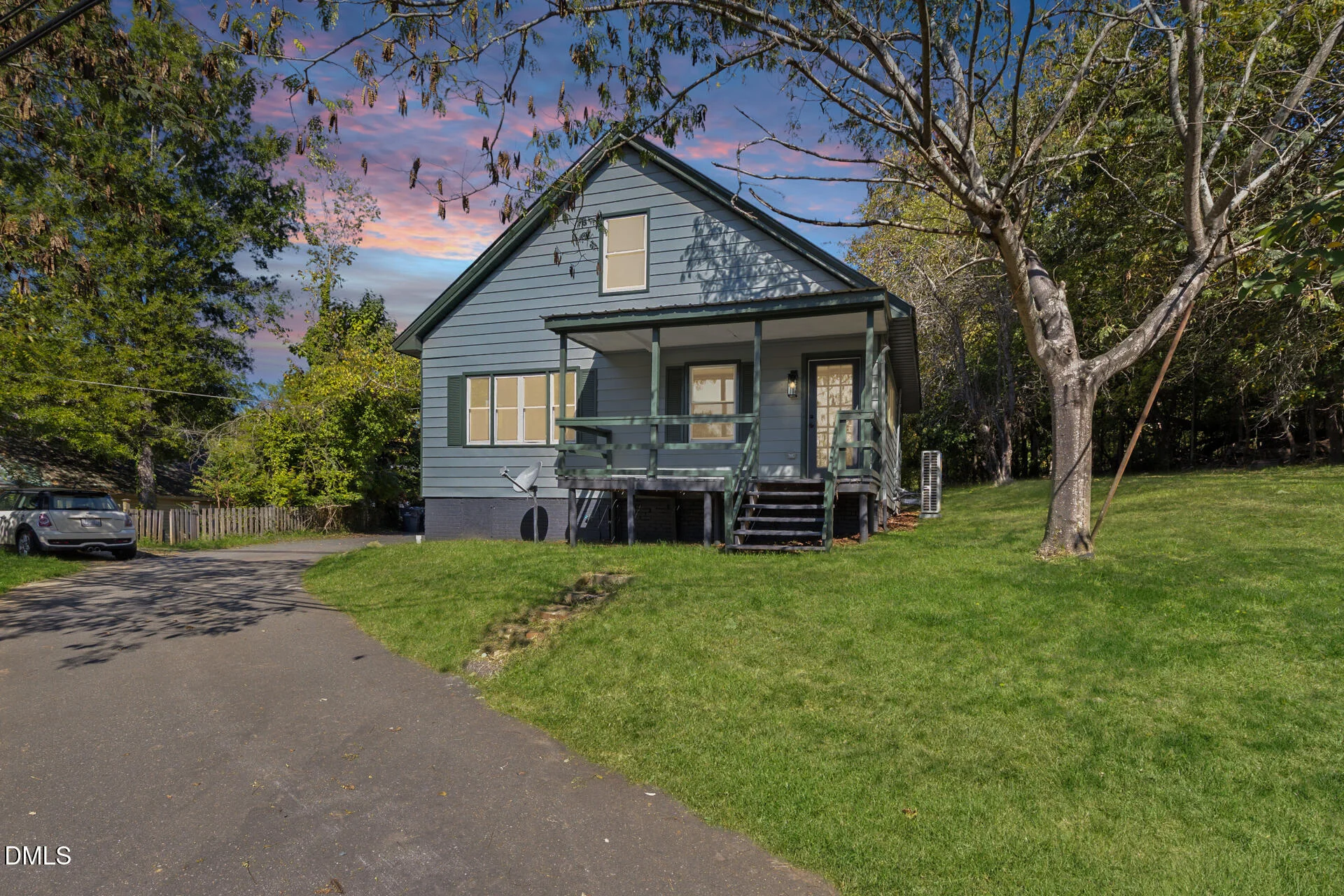 530 W King Street