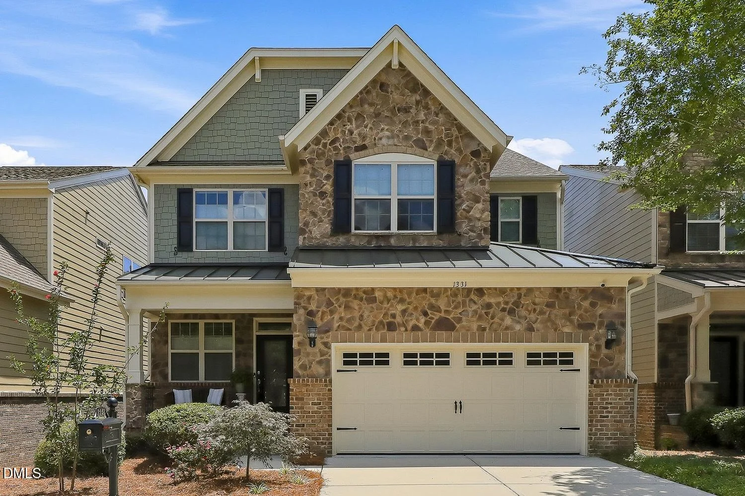 1331 English Cottage Lane