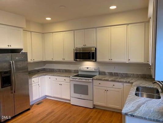 311 COLUMBIA PL E, CHAPEL HILL, NC 27516 - Image 656f263cd8c7e0bfcbfb72e9af6988a5/2864900208