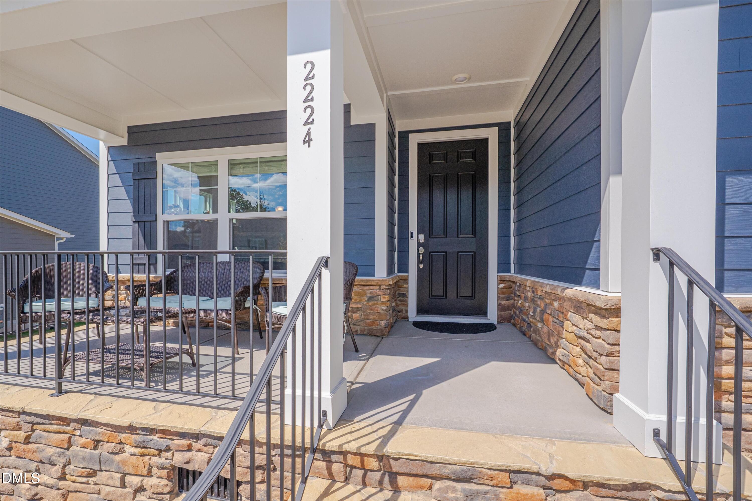 2224 Birdhouse Lane