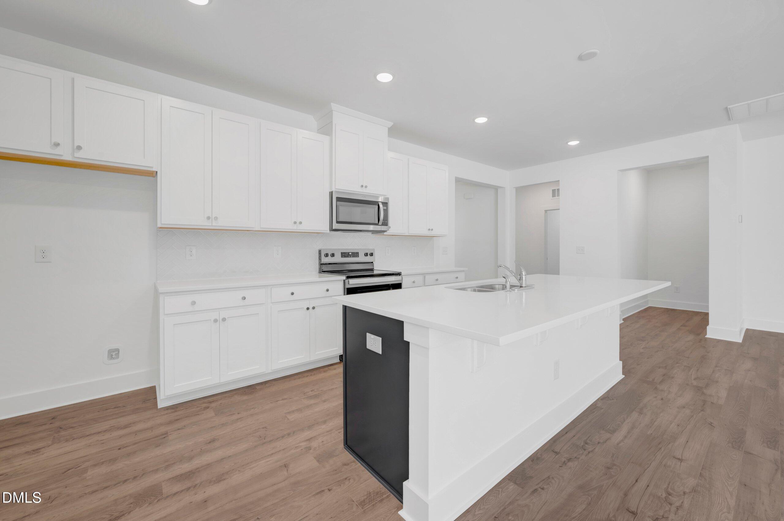 144 Golfview Avenue