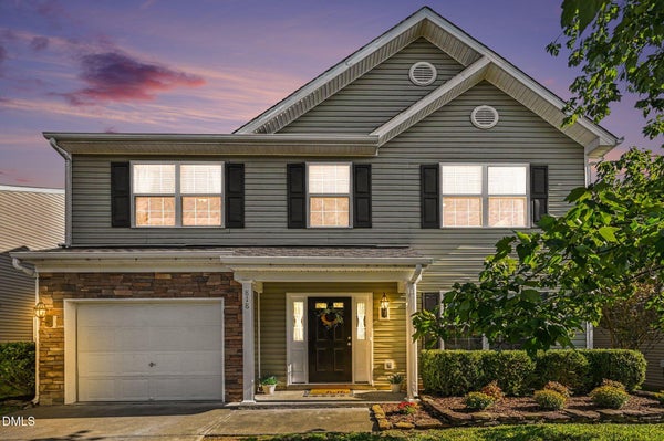 818 WOODSIDE PARK LN, DURHAM, NC 27704 - Image 66582feadd6ca5f0f2f1c276e290df2d/694574647