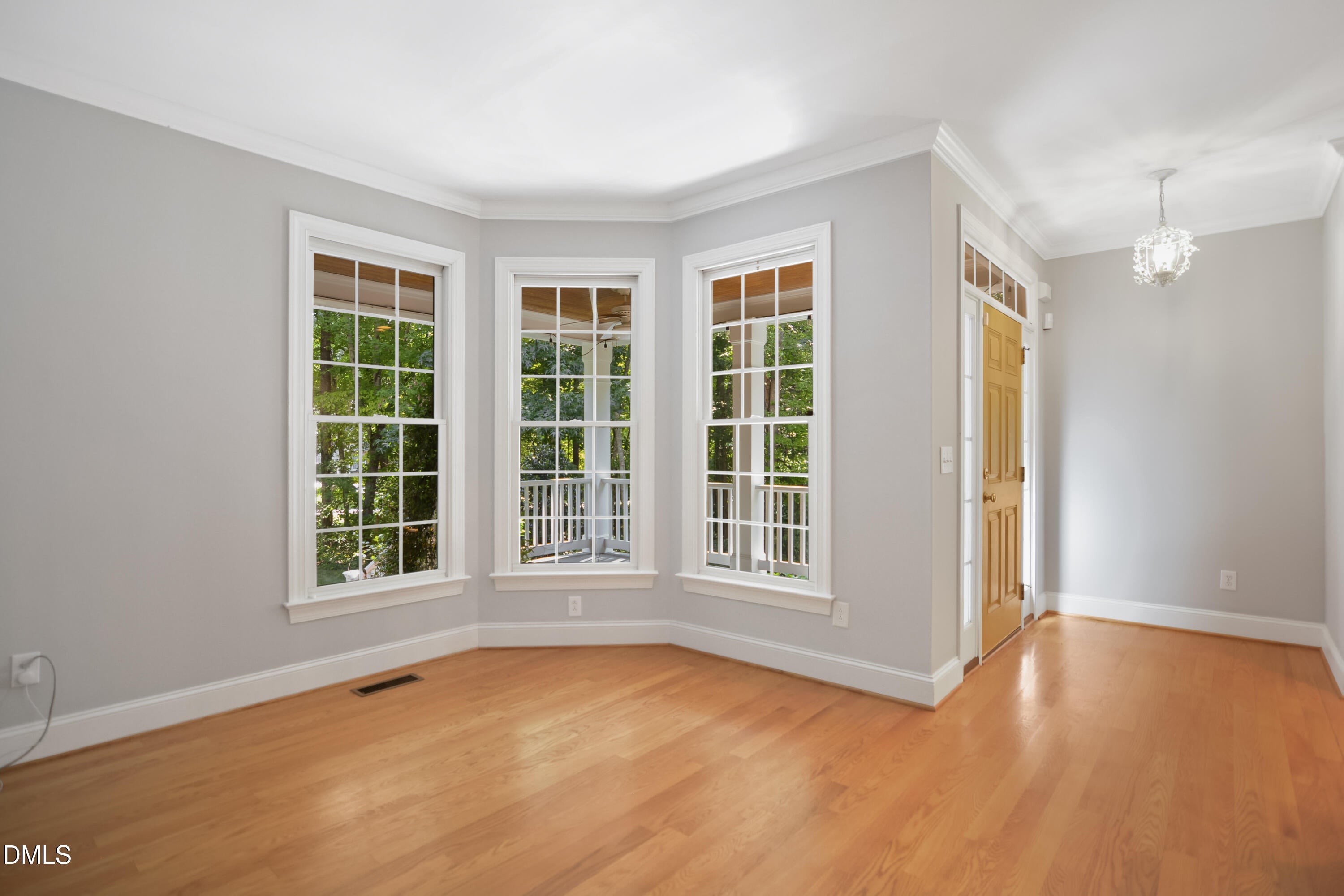 1715 Wendy Lane