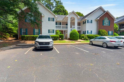 1823 Bulon Drive Cary NC 27518