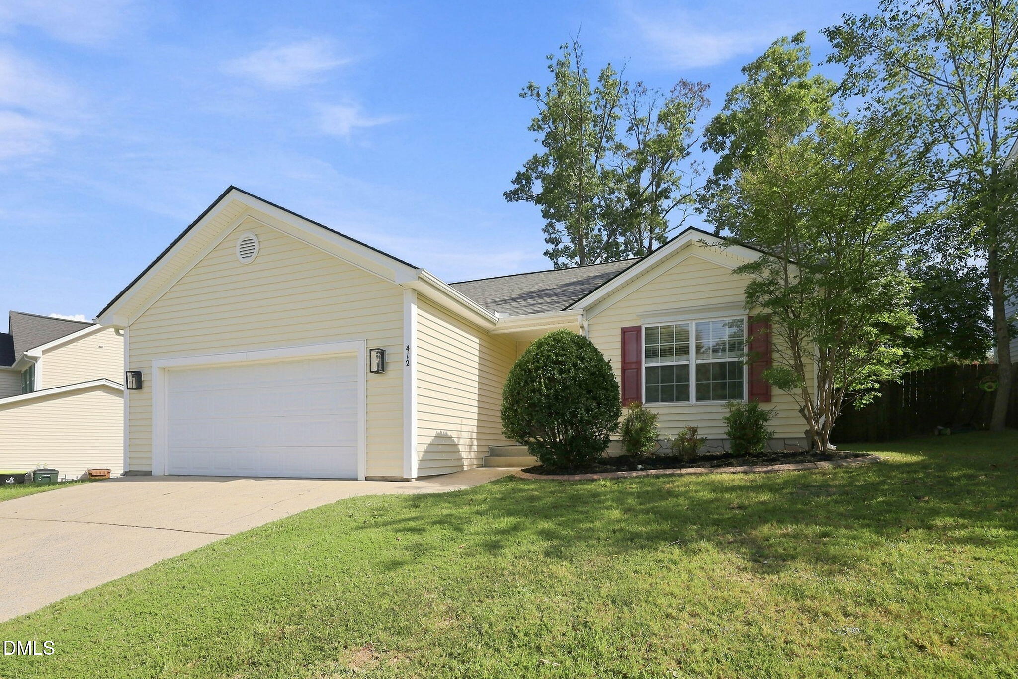 412 Holly Thorn Trace
