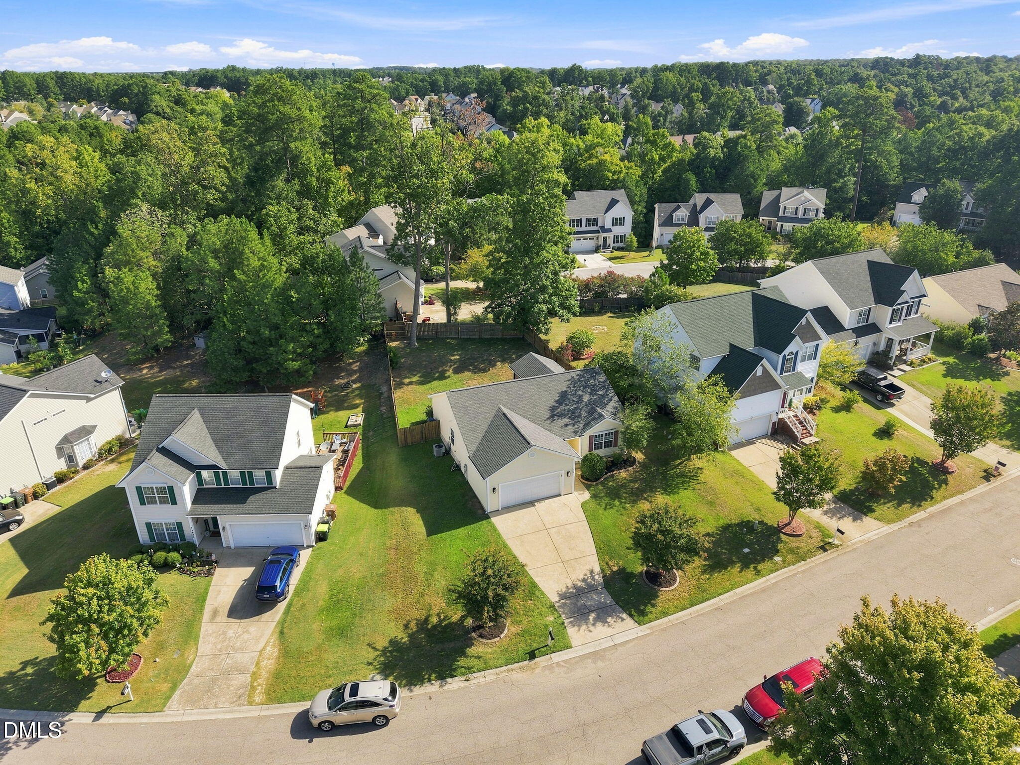 412 Holly Thorn Trace