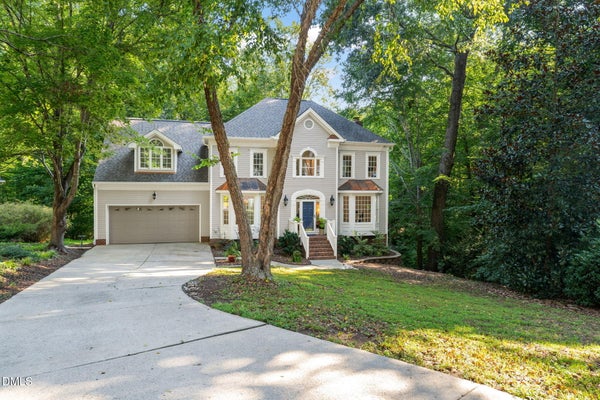 314 HIGHLANDS BLUFFS DR, CARY, NC 27518 - Image 6714dde3ff196a985bfe45ce682b2006/3327205624