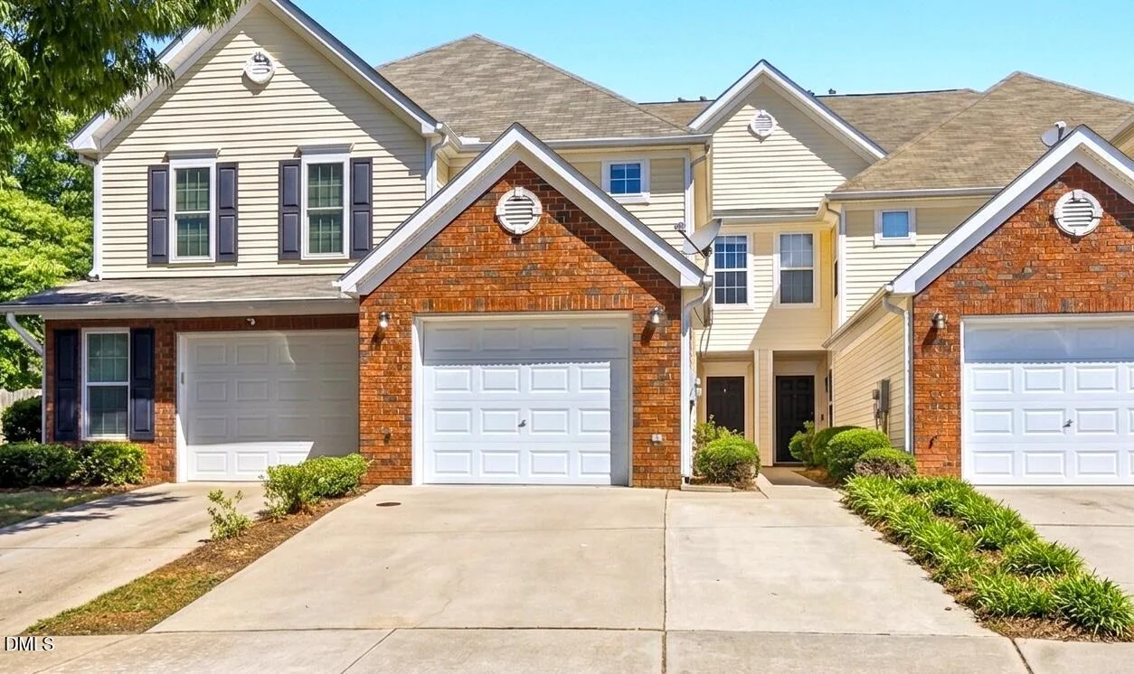 2607 Hamlet Green Drive