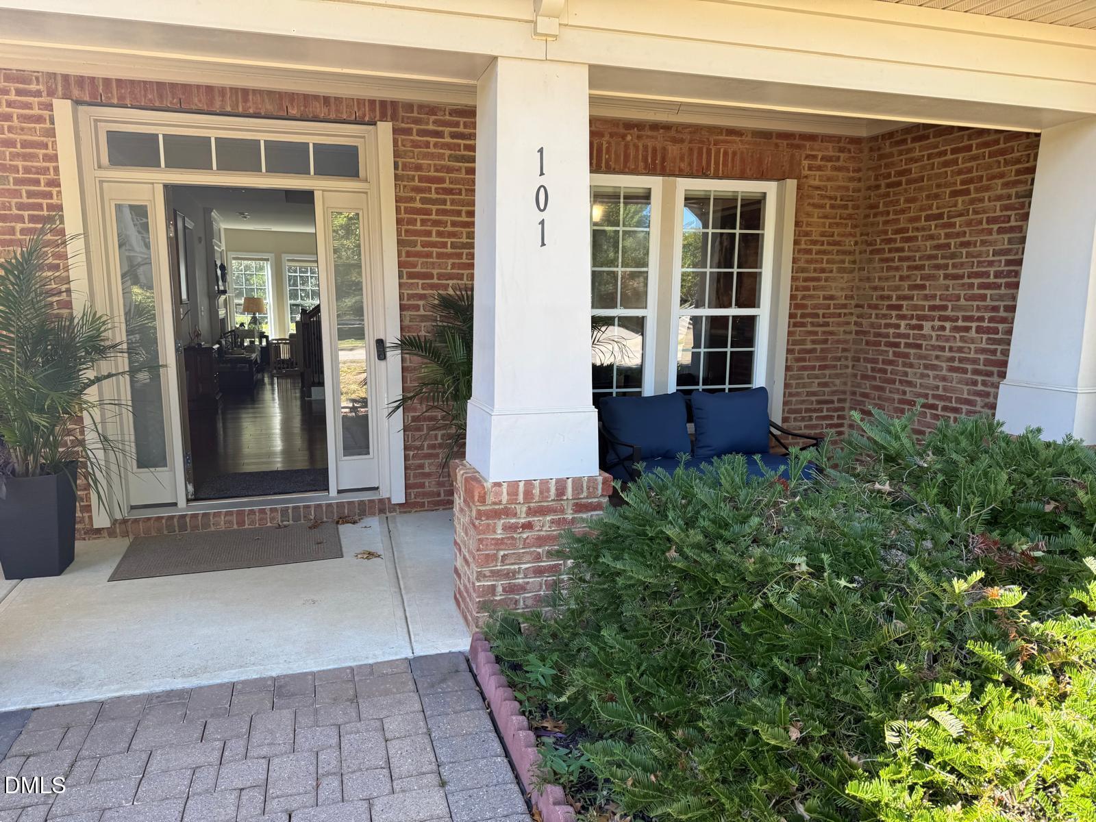 101 Stanza Court