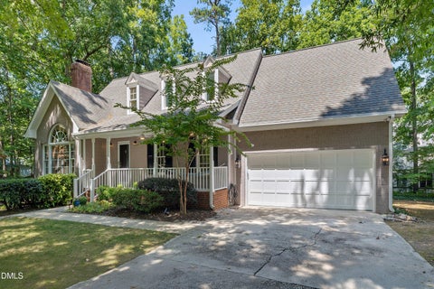 Photo of 1006 Oakwell Court, Apex, NC 27502 (MLS # 10187436)