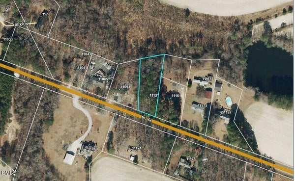 N CAROLINA AVE, BENSON, NC 27504 - Image 67b9fce62a4edc895330a13531c38975/1111107374