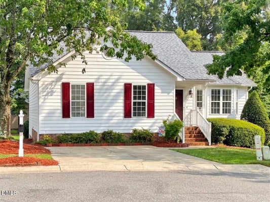 6 BETHANY PL, DURHAM, NC 27712 - Image 67c6feab3e1c507a53d52bc06a9659f5/1409632381