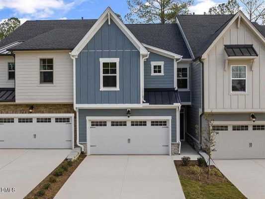 8029 WINDTHORN PL, CARY, NC 27519 - Image 67d4e5636ce8bb17044a4d11e8b48024/4141266437