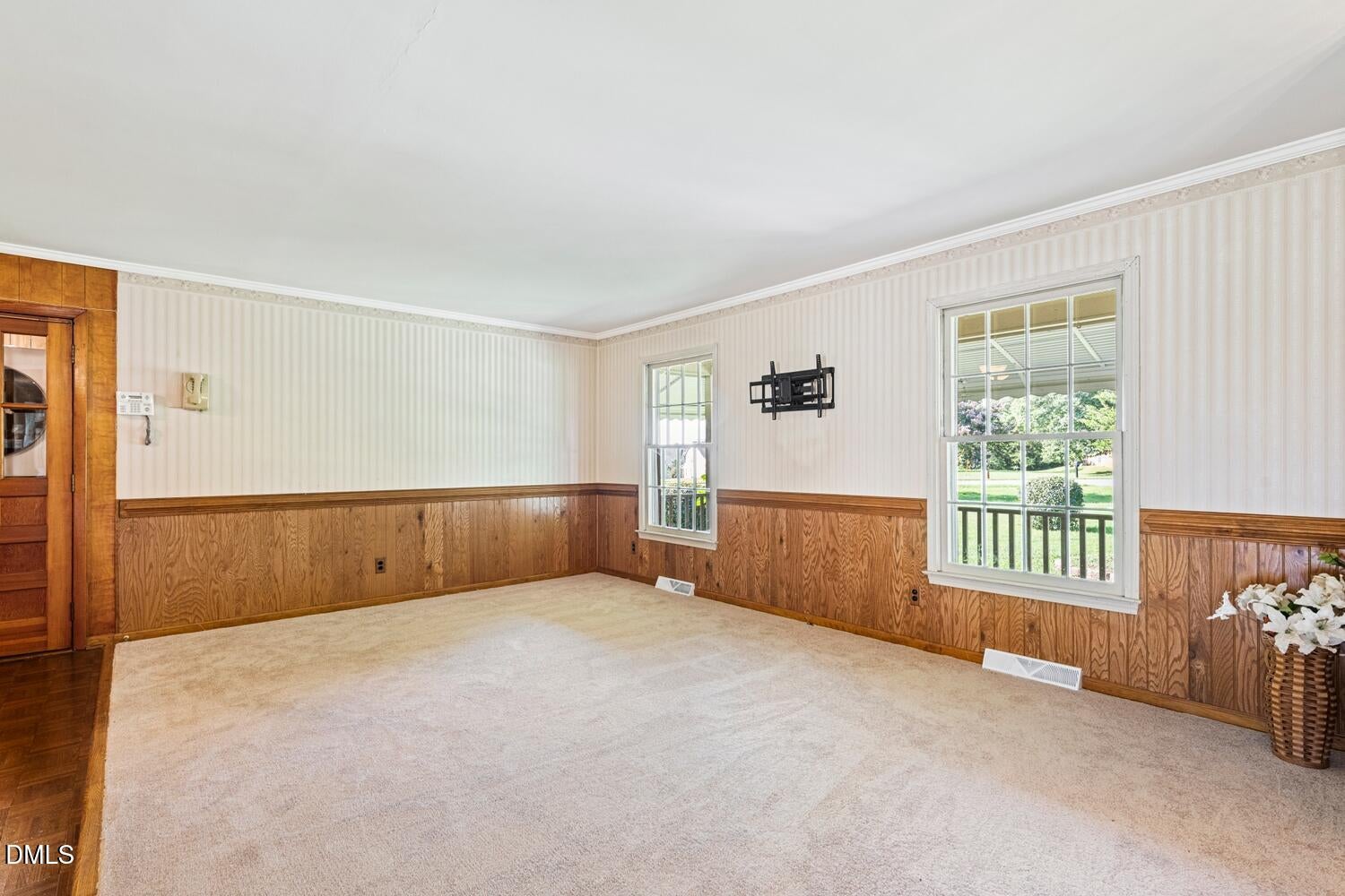 403 E Mcpherson Drive