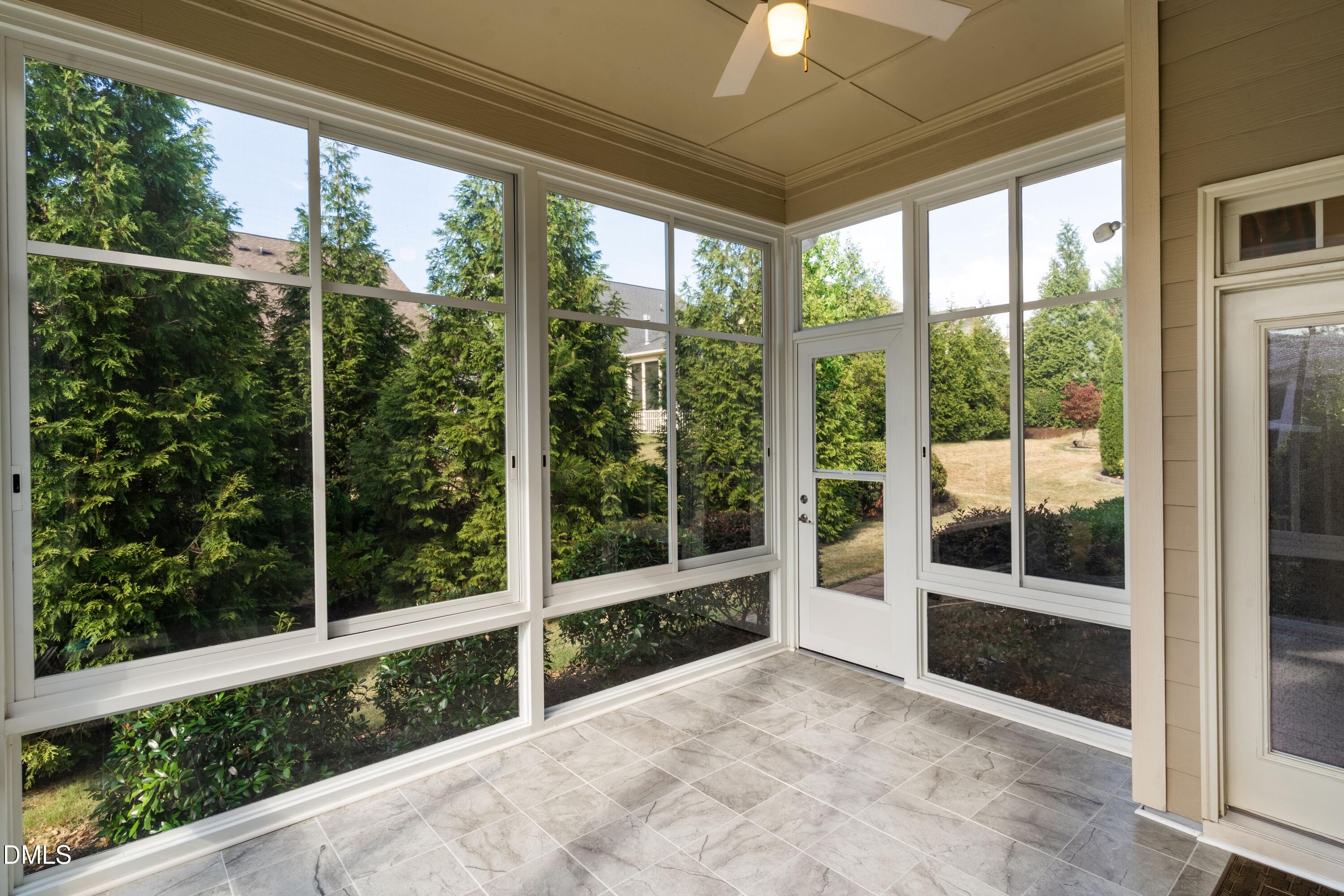 820 Lemongrass Lane
