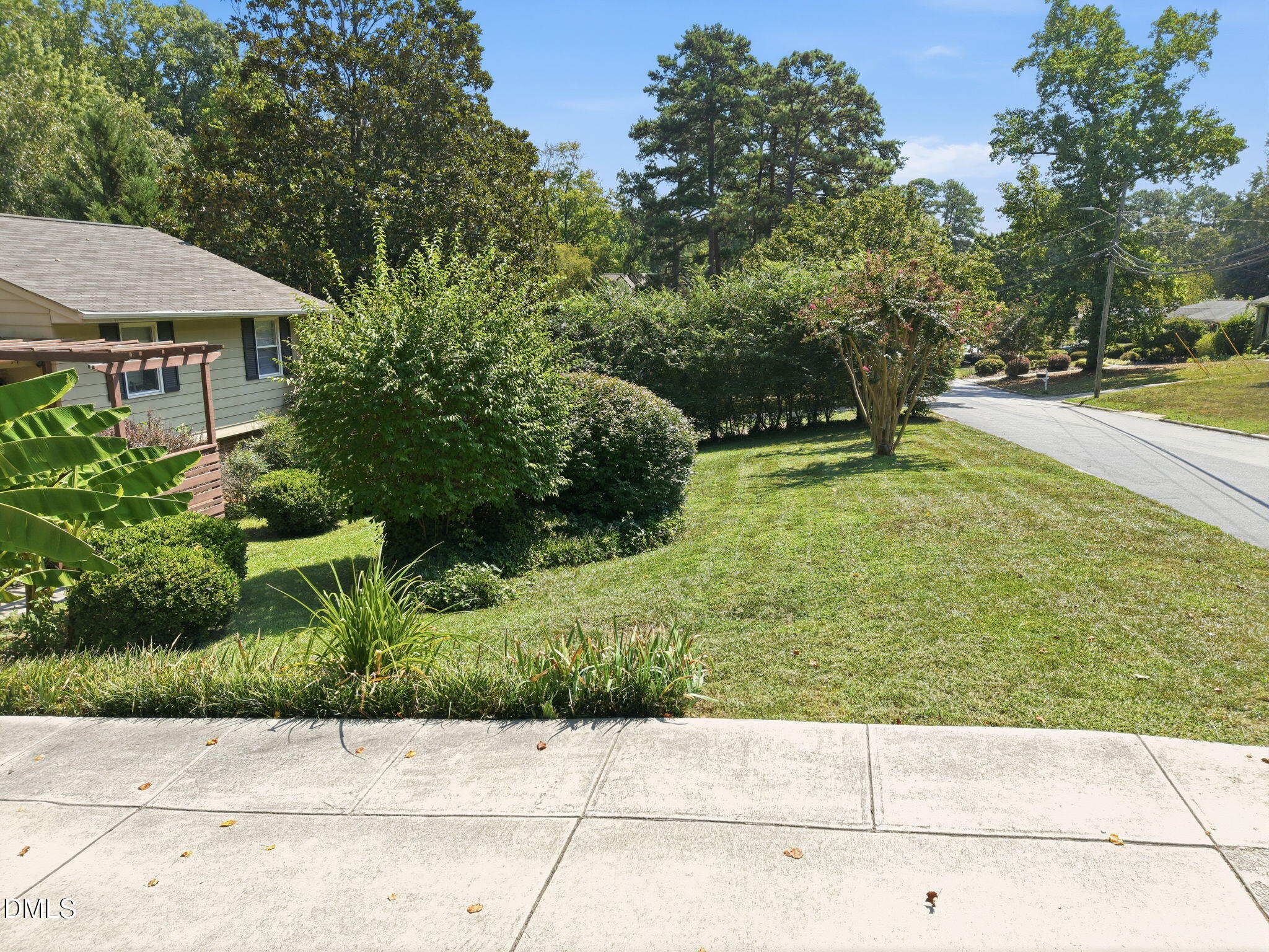 5016 Lakemont Drive