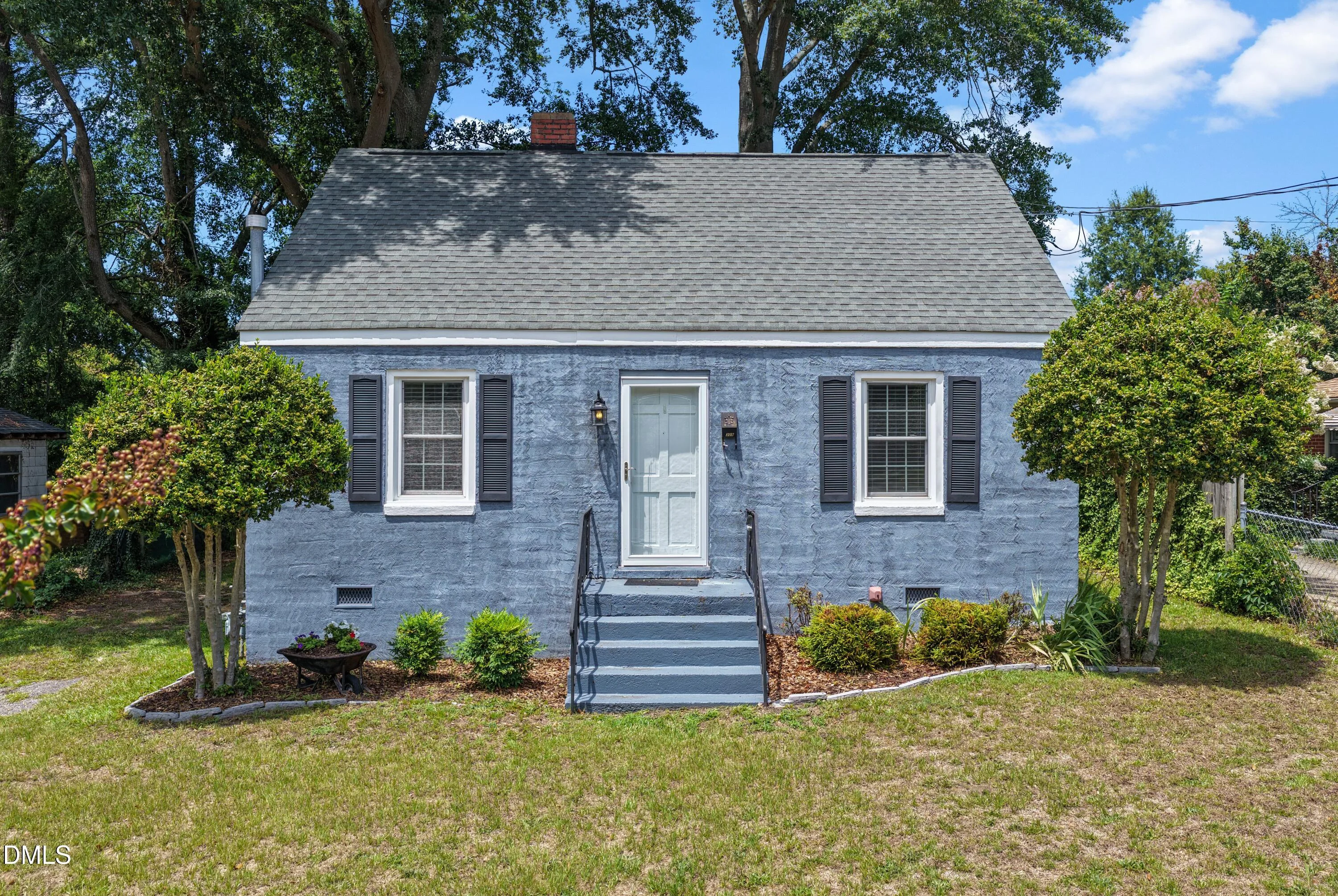 309 E Jones Street