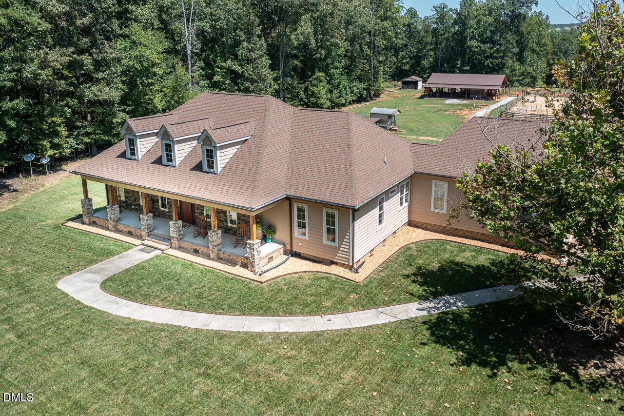 195 Falcon Lane