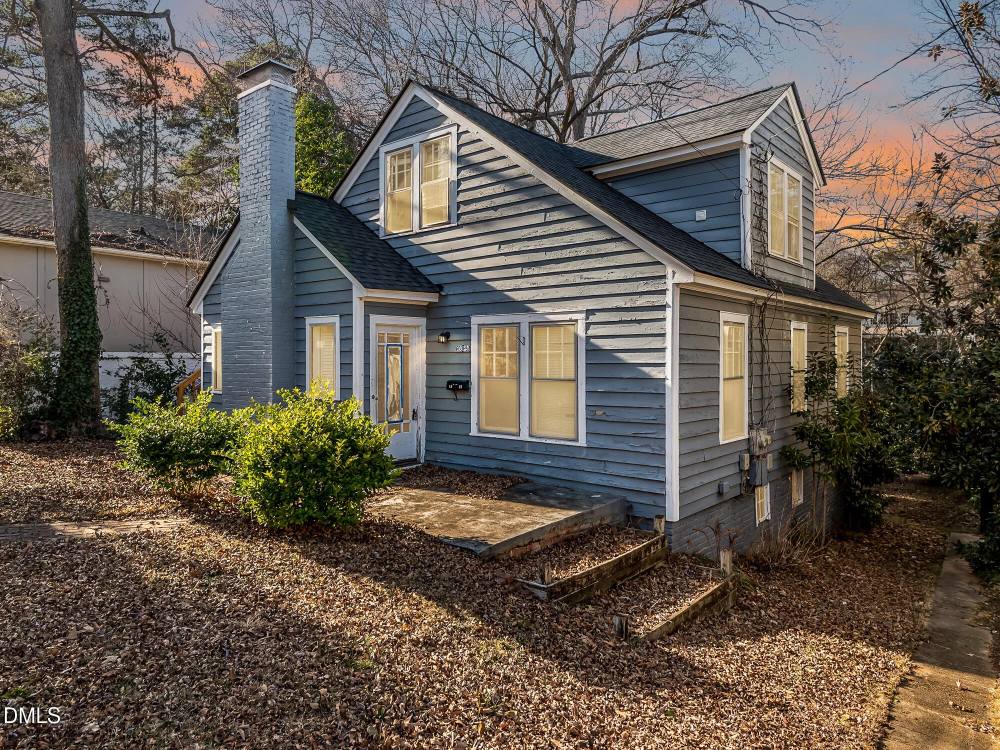 1825 White Oak Road