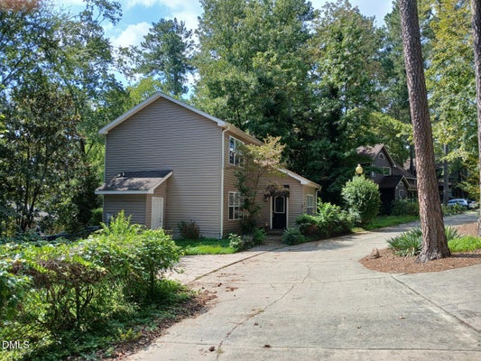 2215 UNIVERSITY DR, DURHAM, NC 27707 - Image 686e5cf382706e13049fd15e0884b4a2/2963535332