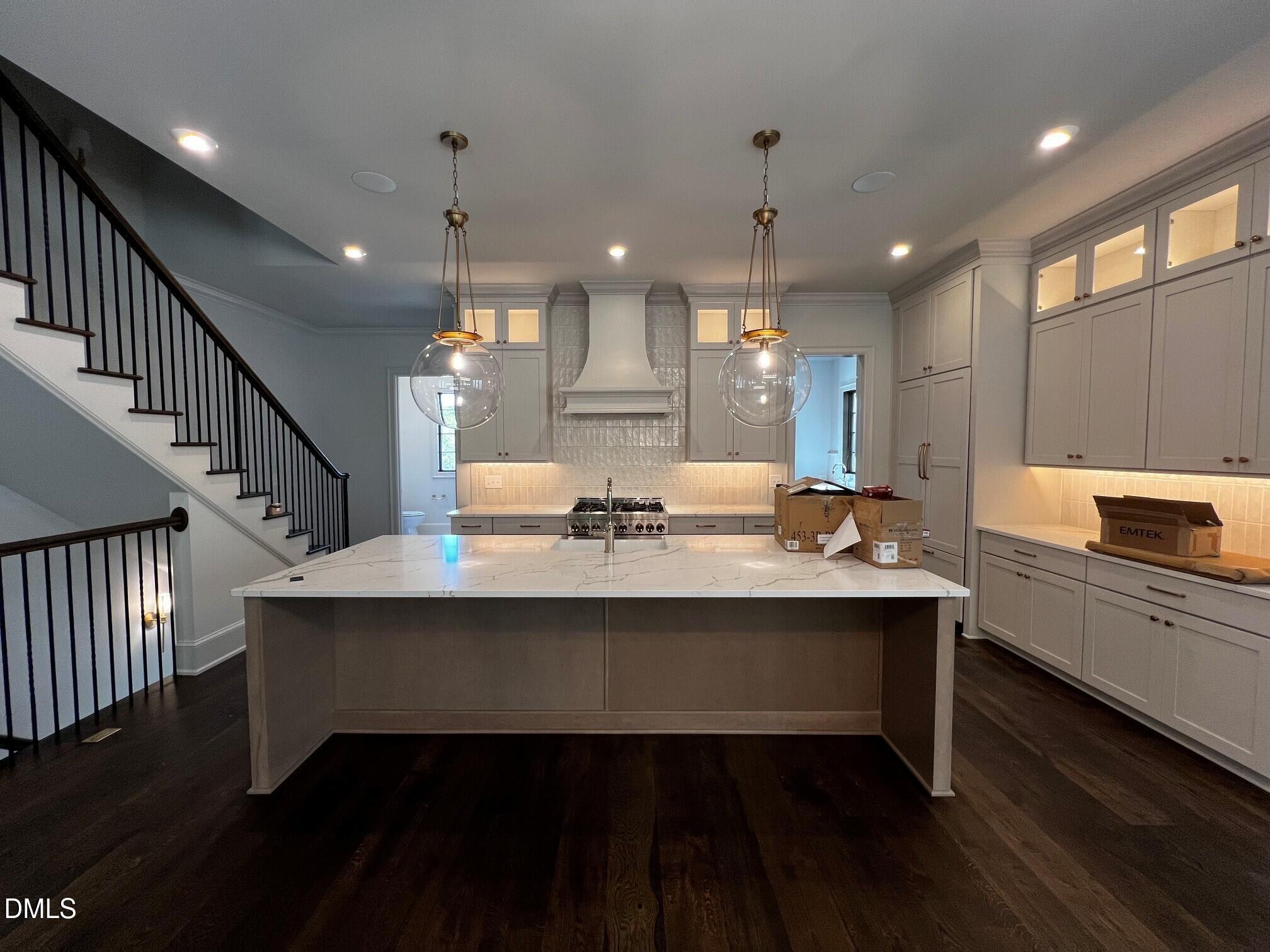 1324 Eldon Circle