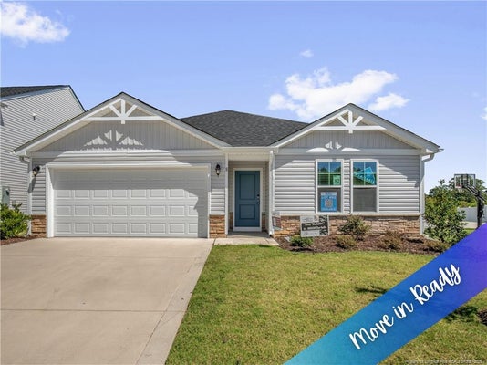 8 W EMILY GARDENS DR, SELMA, NC 27576 - Image 693faf2a1b2f47c02ea065fbf4b6107a/1508644455