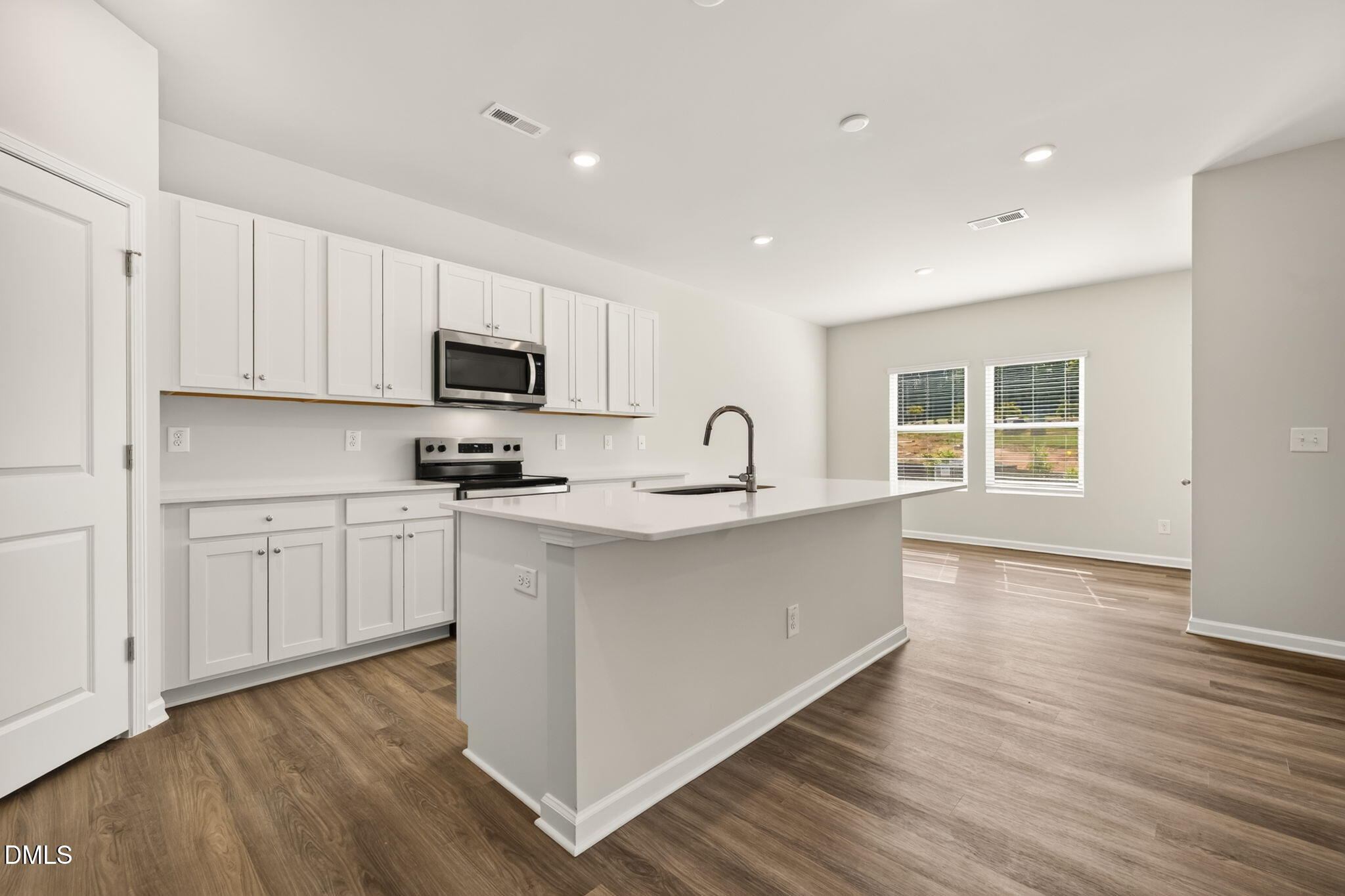 410 Barrington Key