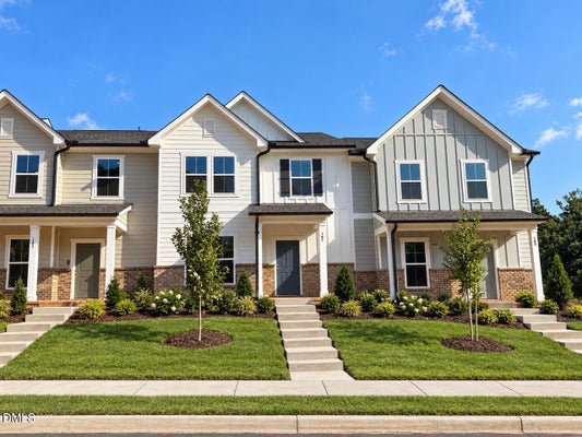187 GLENMORE GARDENS RD, RALEIGH, NC 27603 - Image 69a48d0ff20709de67cac9d0abd05b9f/1320856568