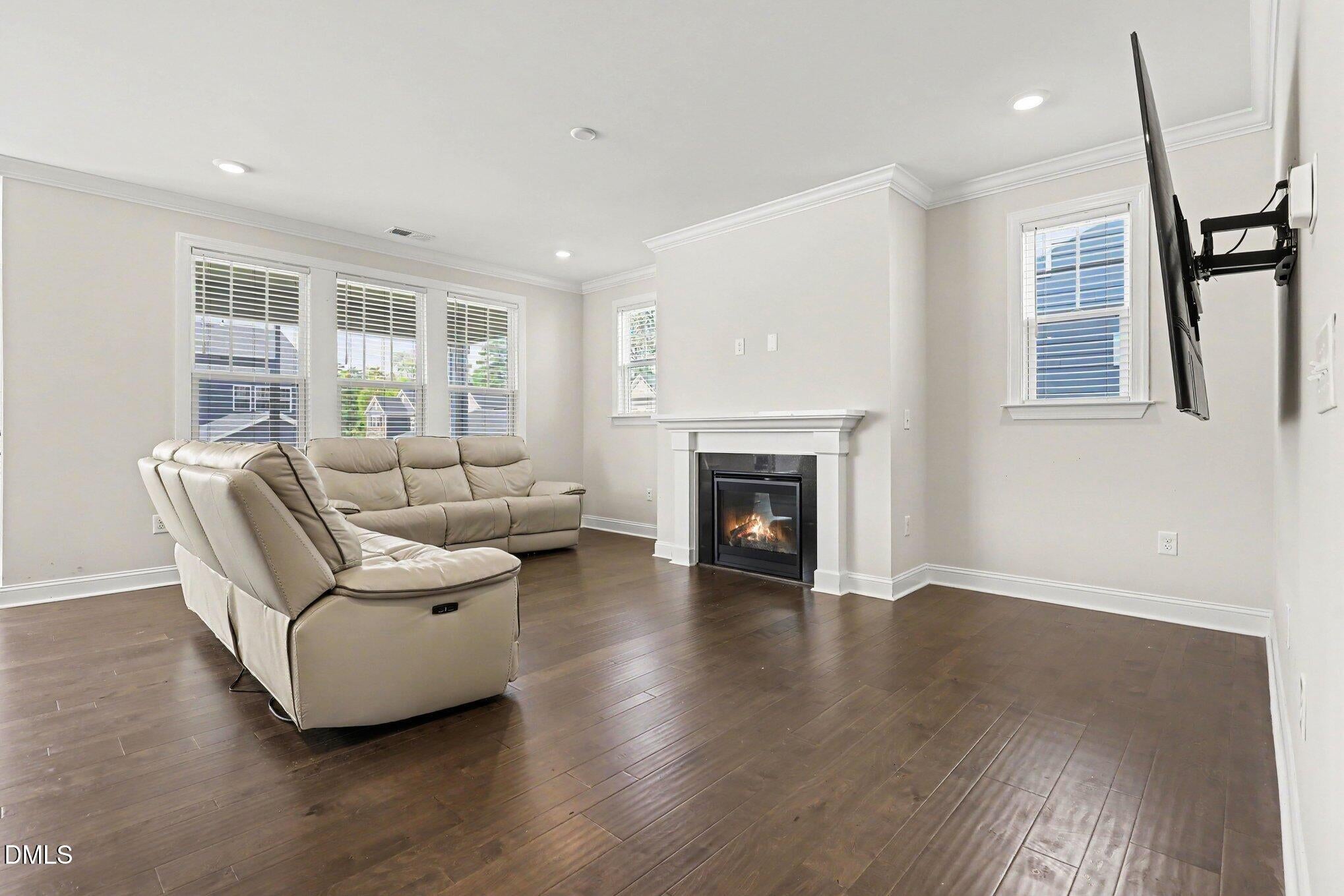 2904 Heirloom Way
