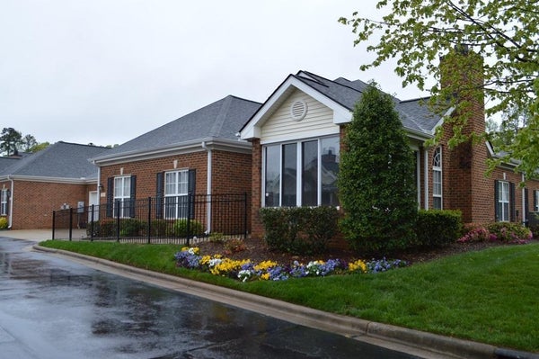 210 BAINES CT, CARY, NC 27511 - Image 69cbf1c7c296b2e7a1d0e83f86617d42/2853441268